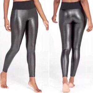 Assets by Spanx leggings Black M